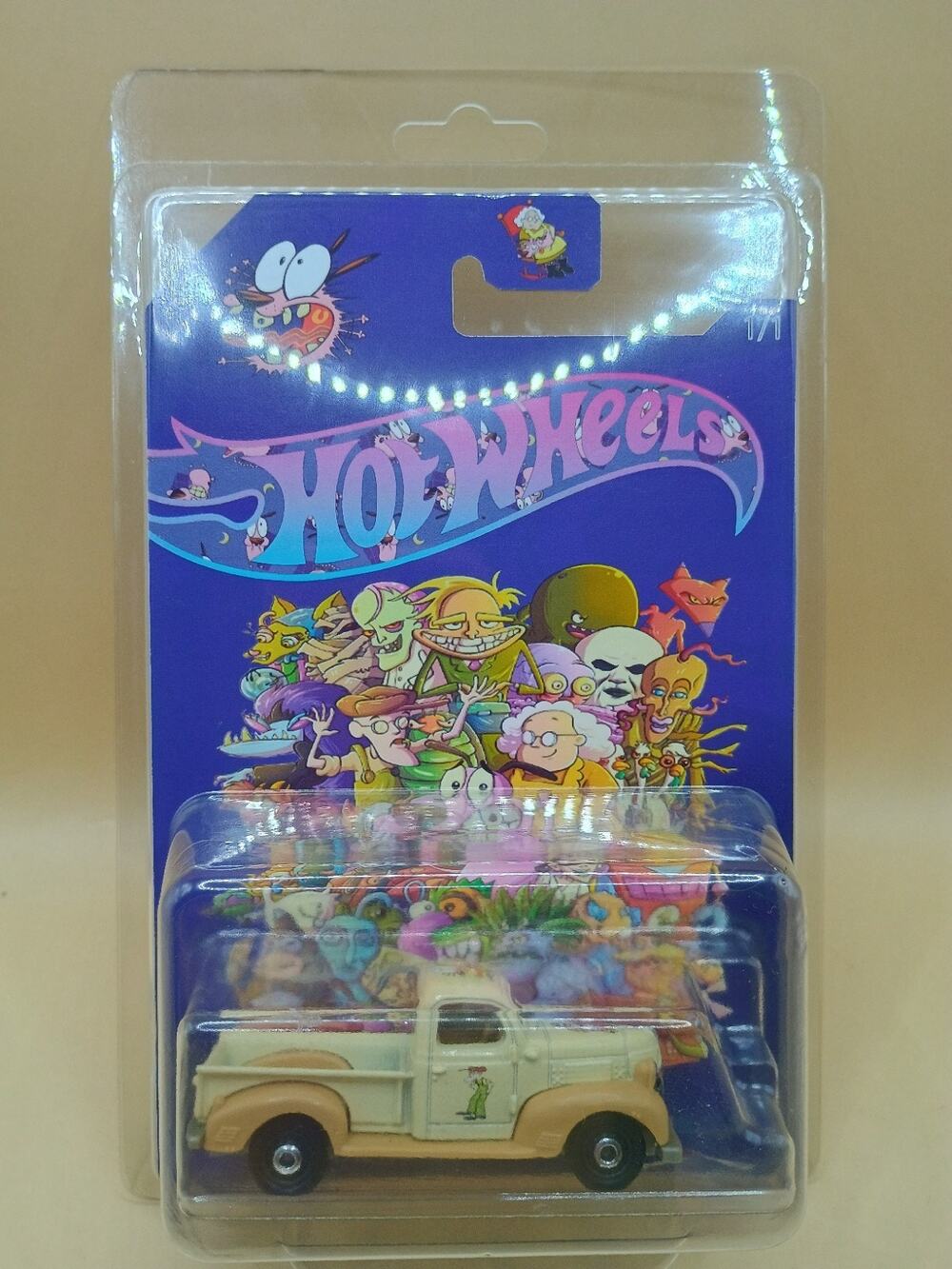Custom Hot Wheels 1:64 Courage The Cowardly Dog Diecast - Matchbox Truck